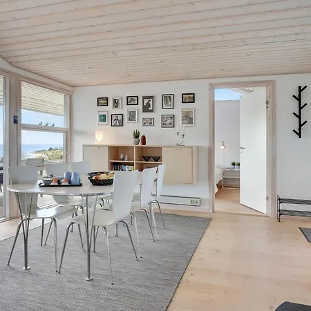 Semesterbostad 3 Bedroom In *